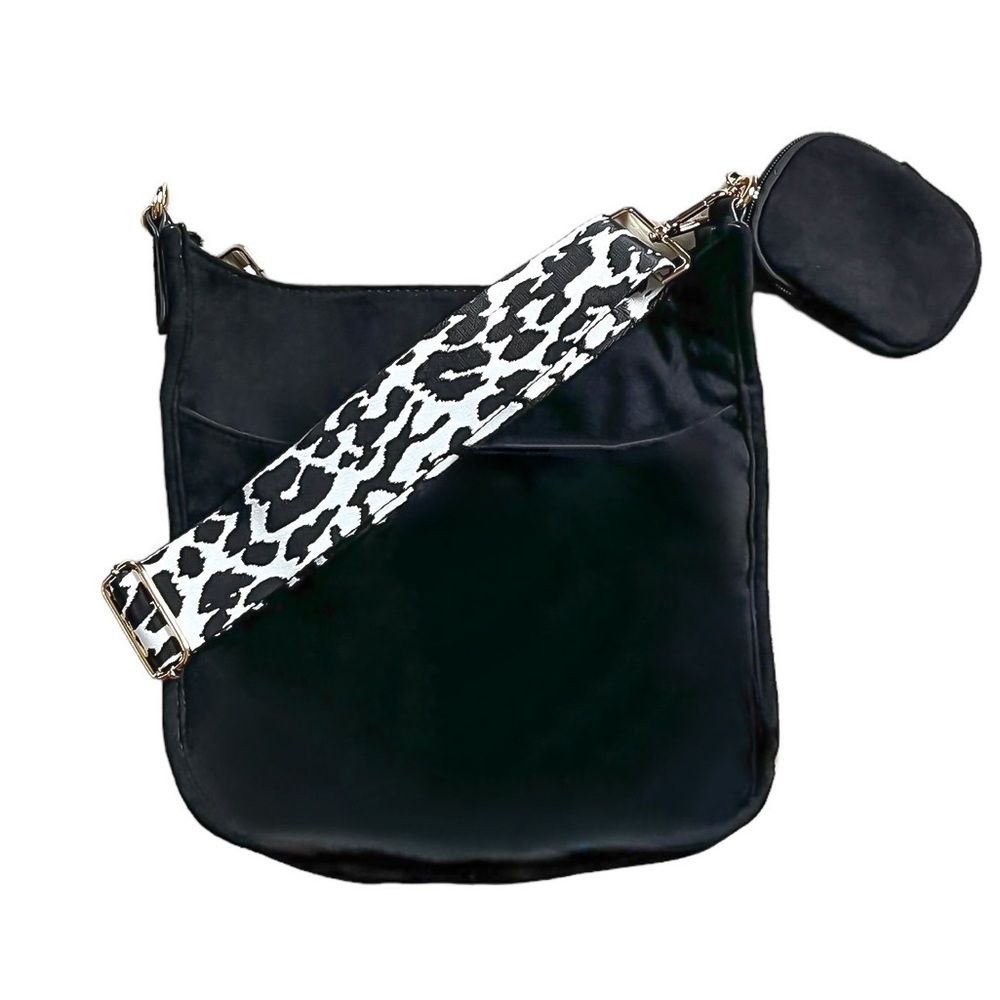 Ahdorned Dune Vegan Messenger Crossbody Bag